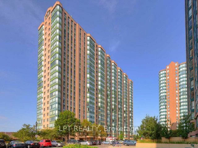 135, Hillcrest, Cooksville, Mississauga