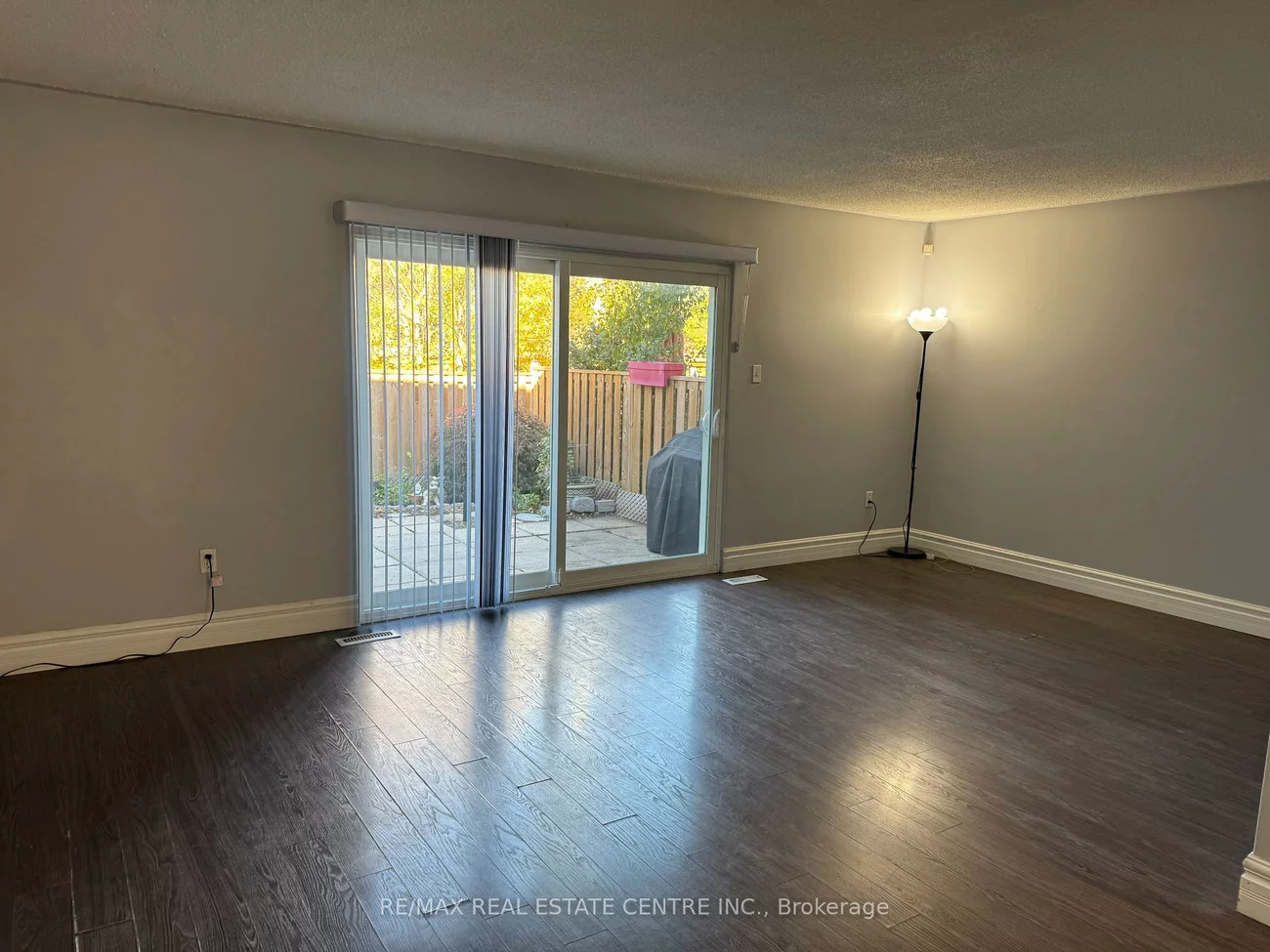 2825, Gananoque, Meadowvale, Mississauga