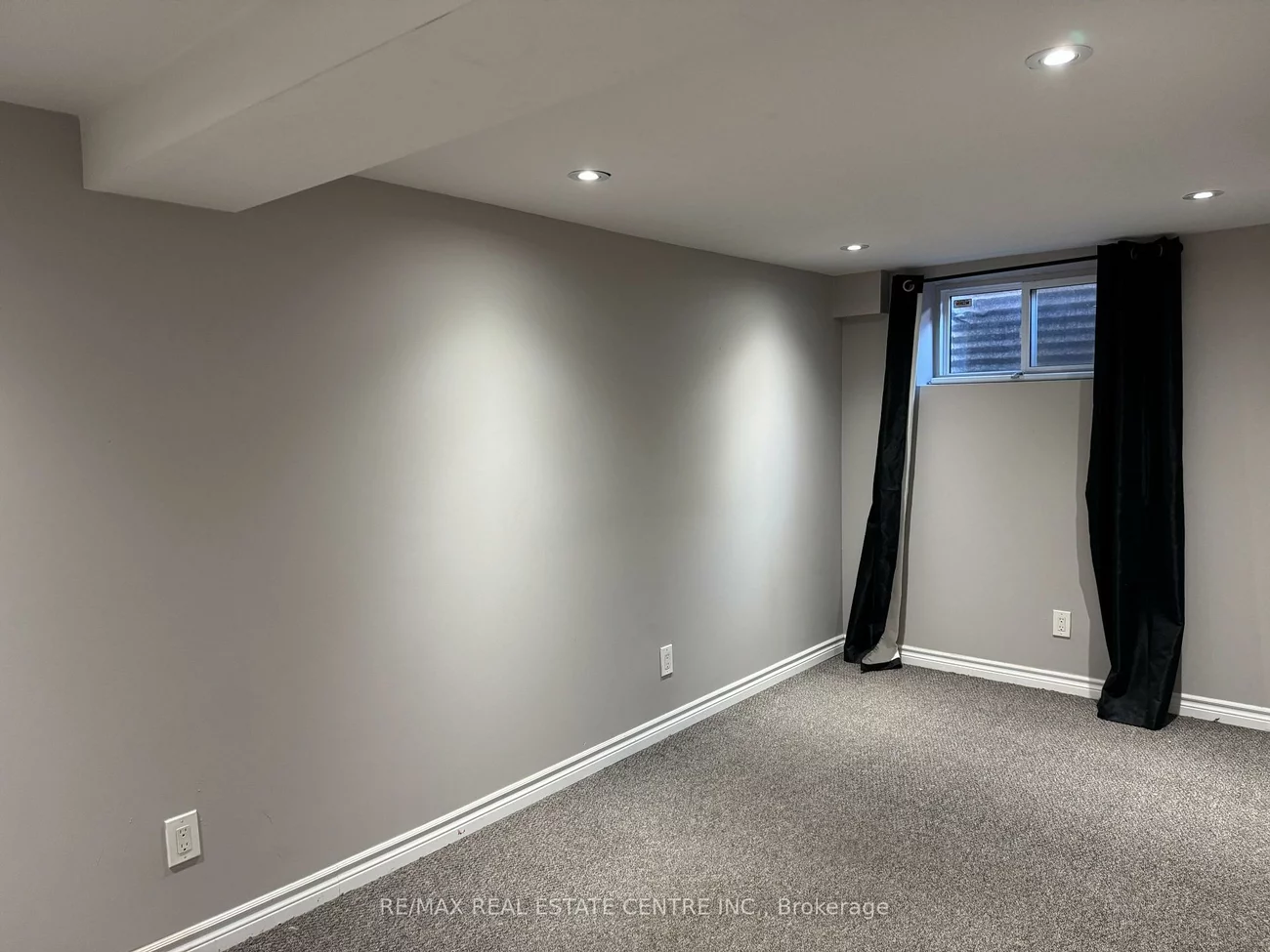 2825, Gananoque, Meadowvale, Mississauga