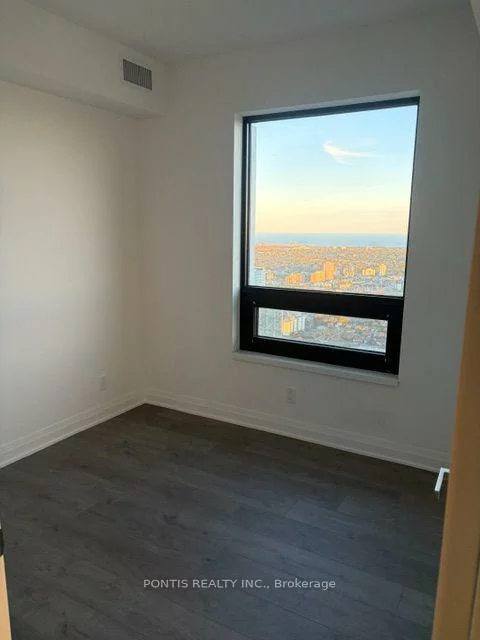 4015, The Exchange, City Centre, Mississauga