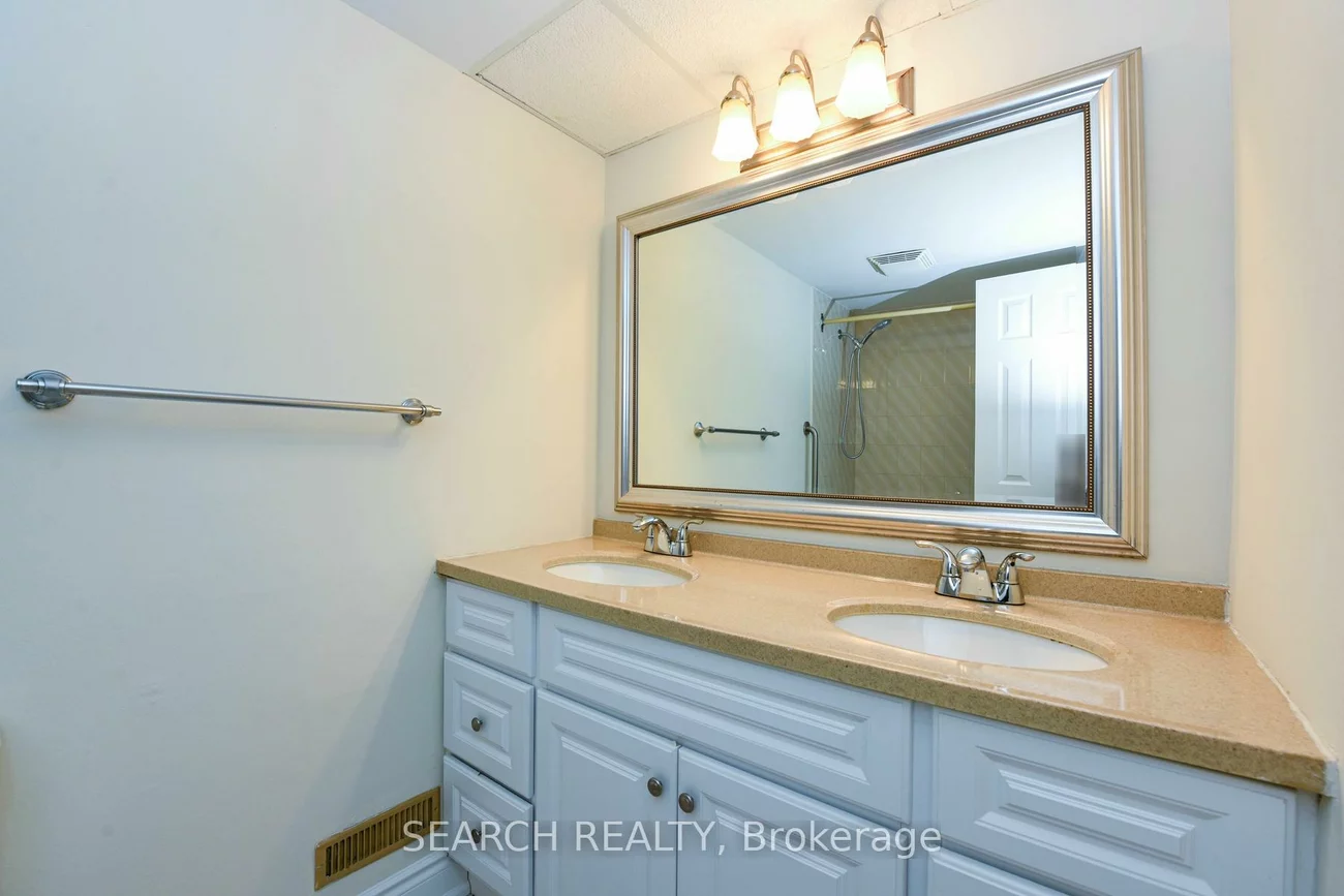 1155, Bough Beeches, Rathwood, Mississauga
