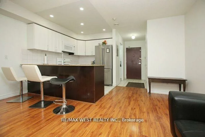 7405, Goreway, Malton, Mississauga