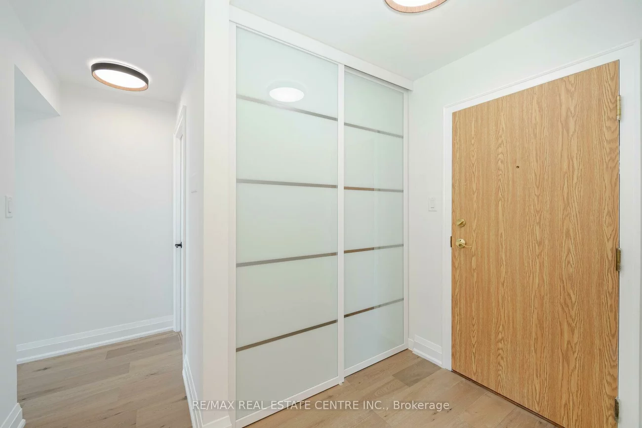 1360, Rathburn, Rathwood, Mississauga