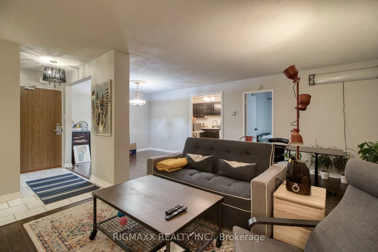 20, Mississauga Valley, Mississauga Valleys, Mississauga