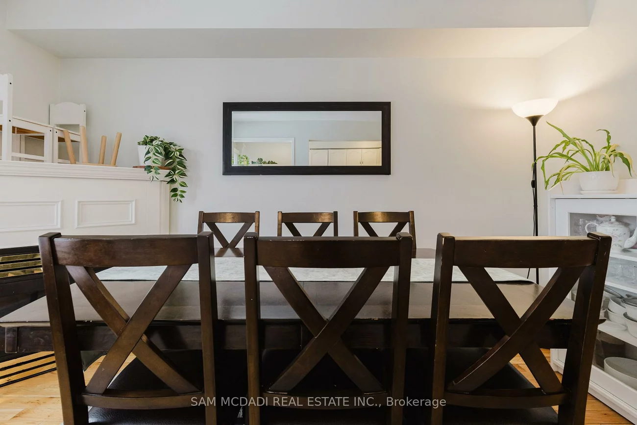 1591, South Parade, East Credit, Mississauga