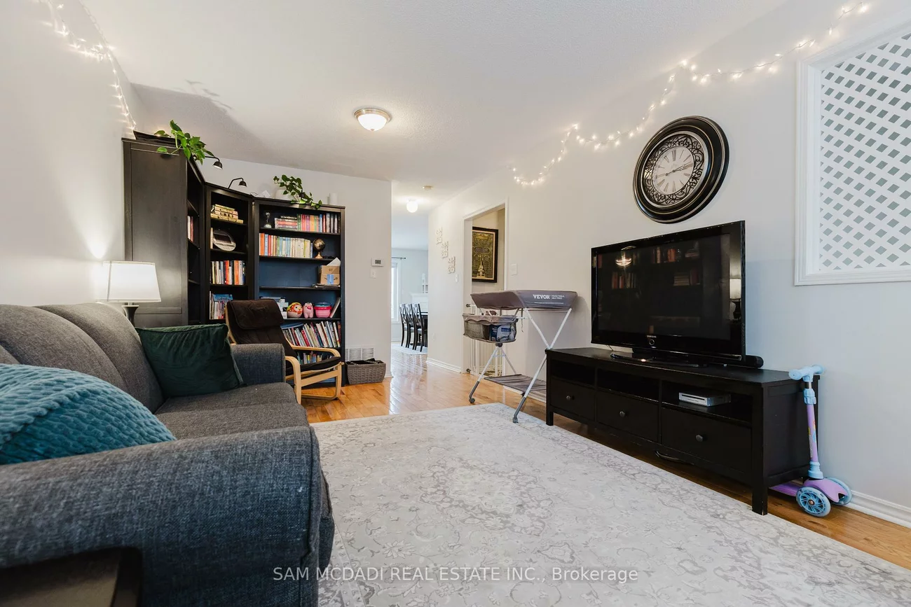 1591, South Parade, East Credit, Mississauga