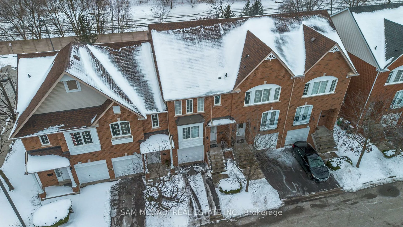 1591, South Parade, East Credit, Mississauga