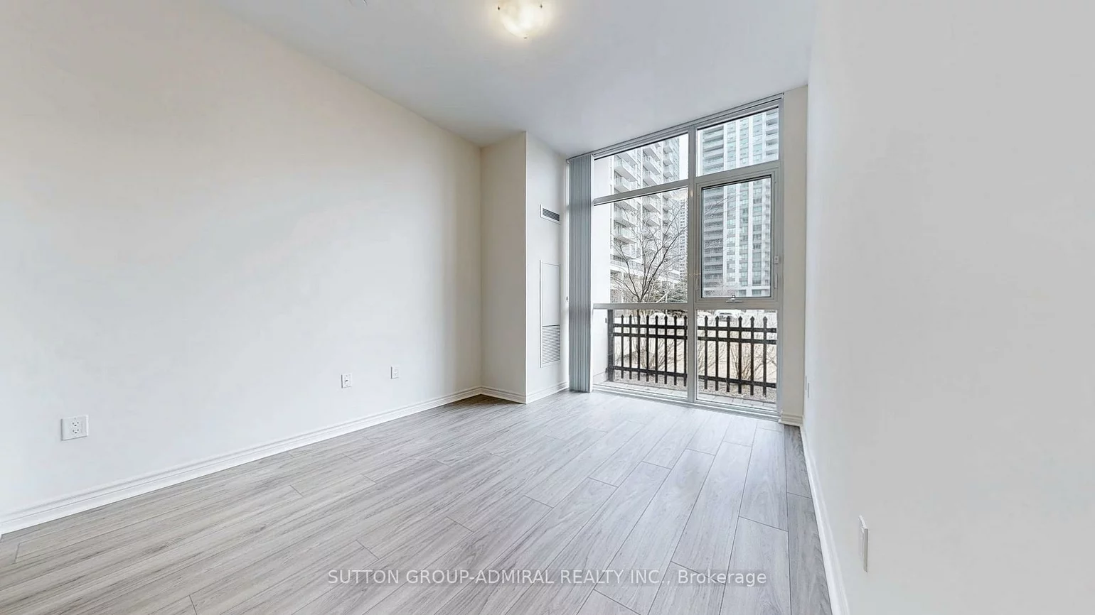 349, Rathburn, Creditview, Mississauga