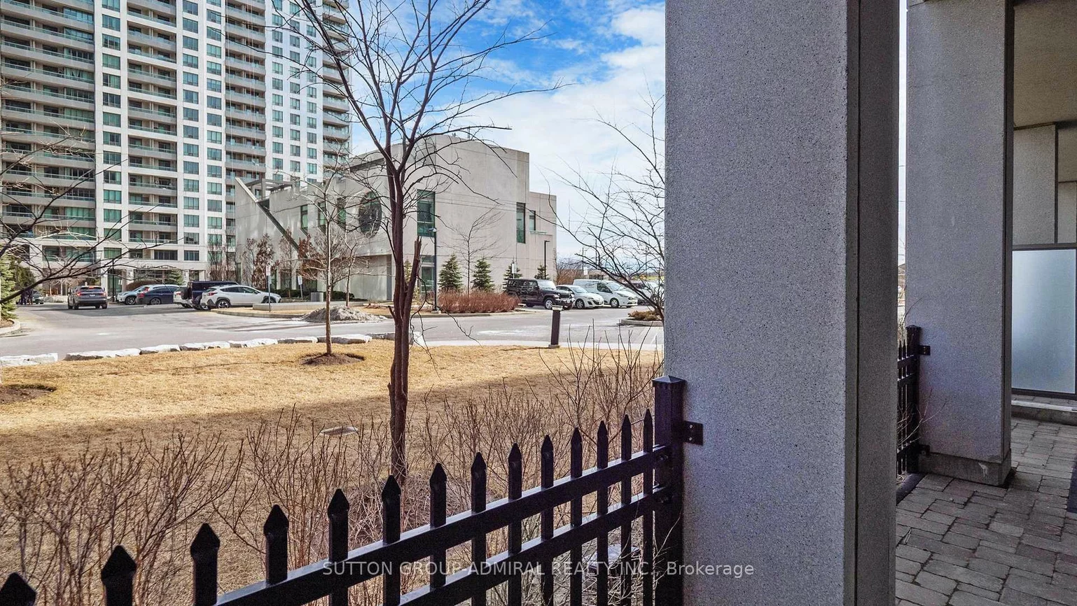 349, Rathburn, Creditview, Mississauga