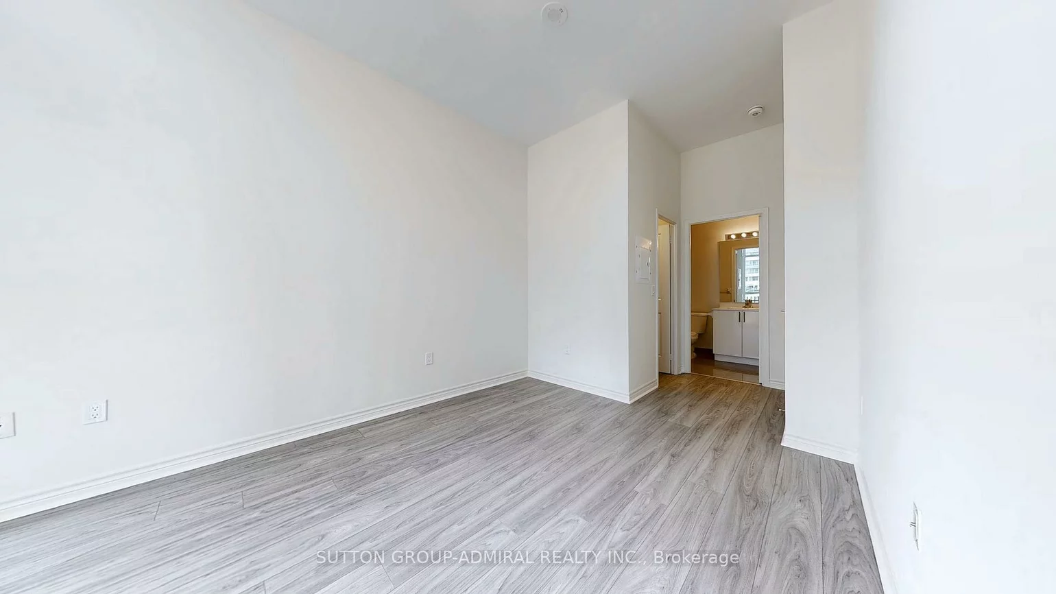 349, Rathburn, Creditview, Mississauga
