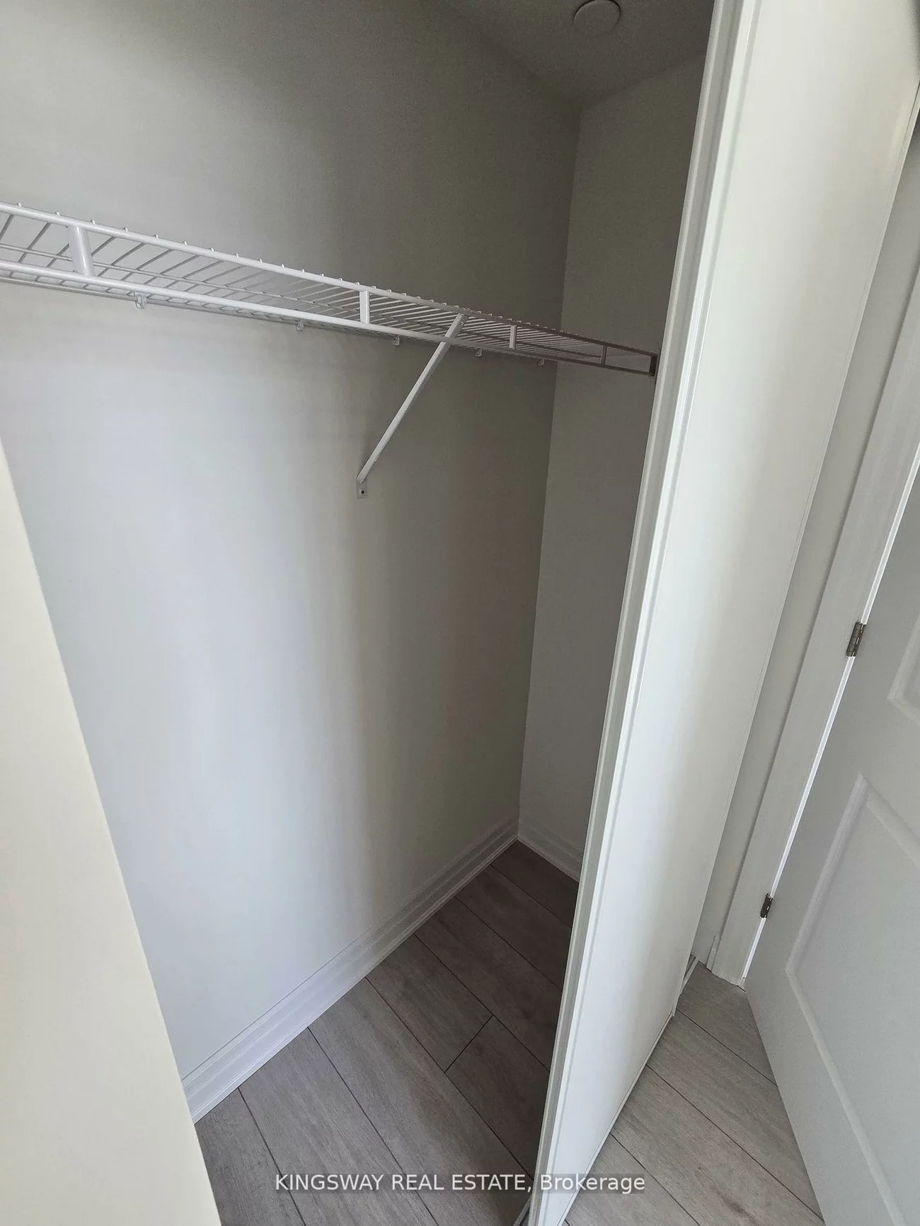 30, Elm, Fairview, Mississauga