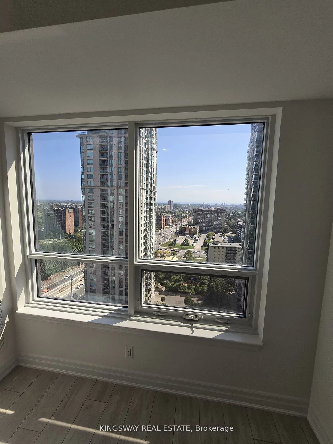 30, Elm, Fairview, Mississauga