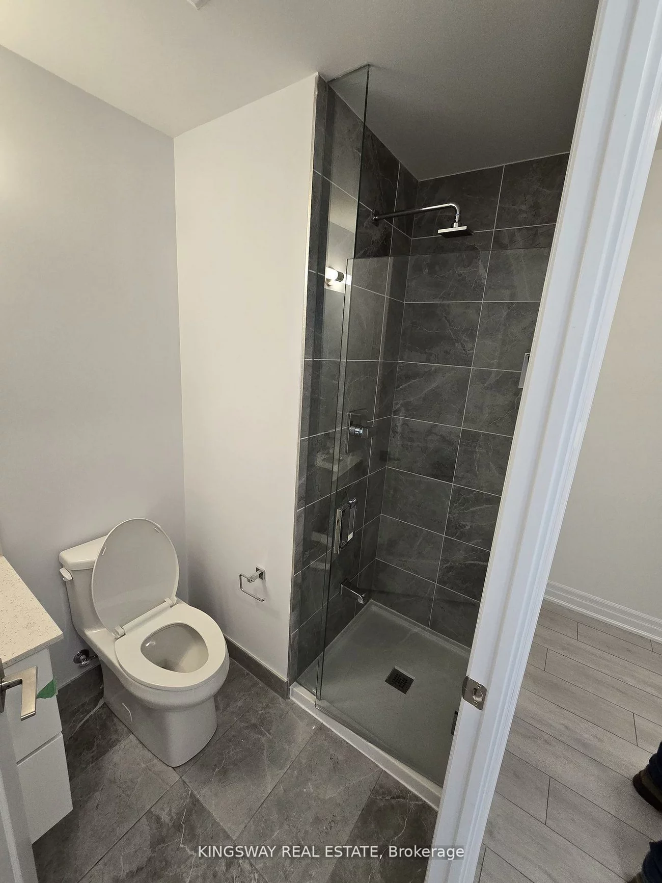 30, Elm, Fairview, Mississauga