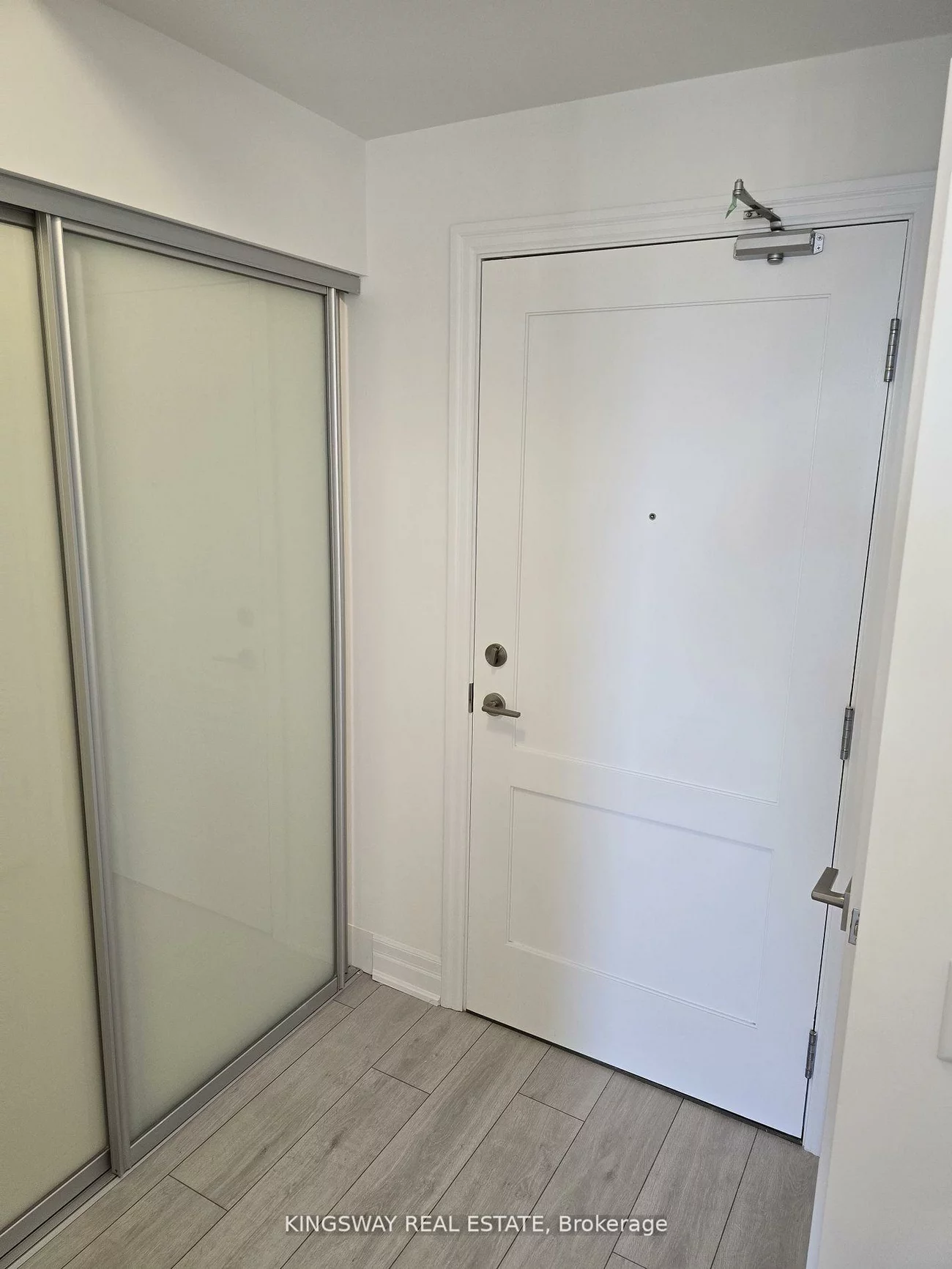 30, Elm, Fairview, Mississauga