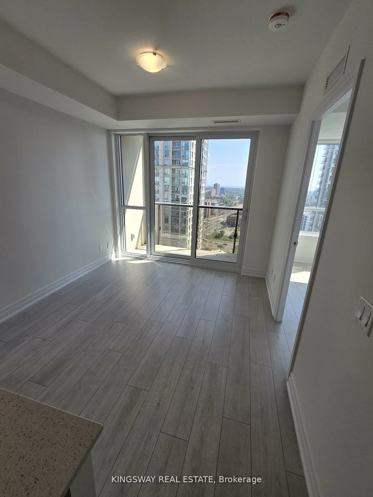 30, Elm, Fairview, Mississauga