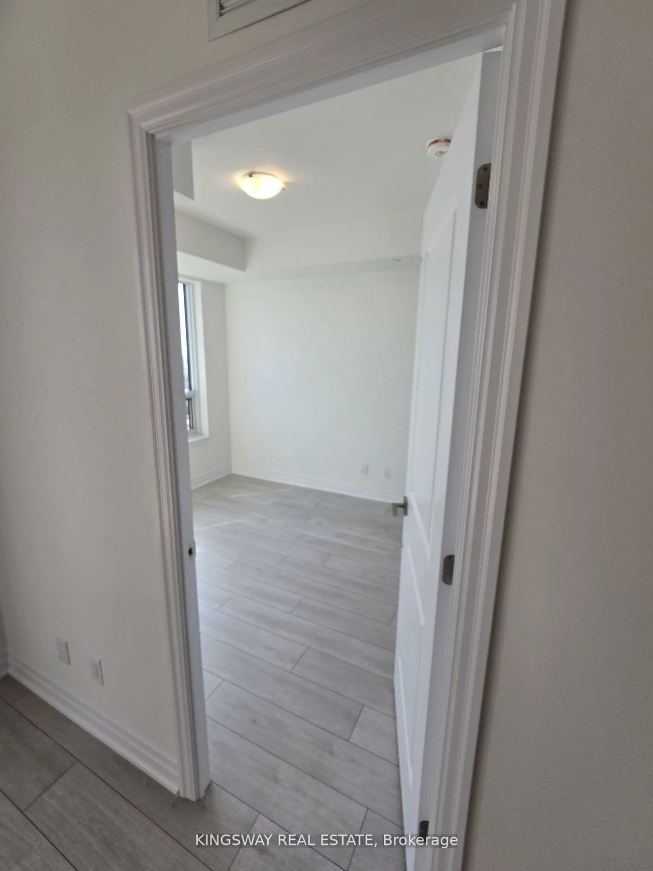 30, Elm, Fairview, Mississauga