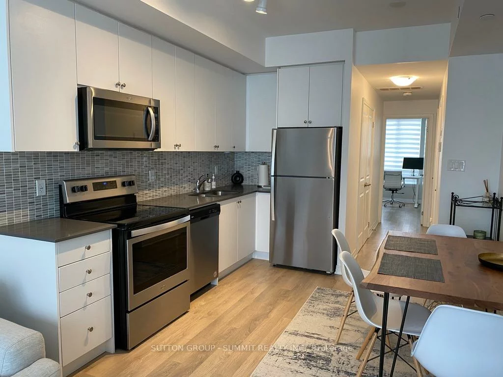 650, Atwater, Mineola, Mississauga