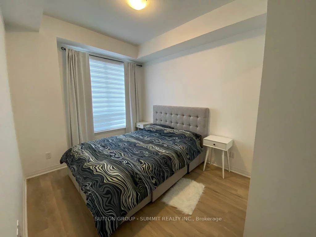 650, Atwater, Mineola, Mississauga