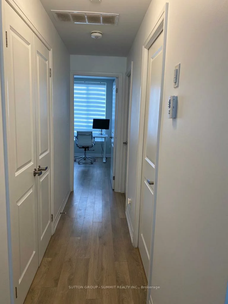 650, Atwater, Mineola, Mississauga