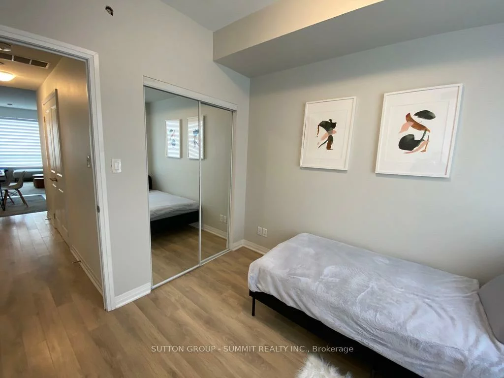 650, Atwater, Mineola, Mississauga
