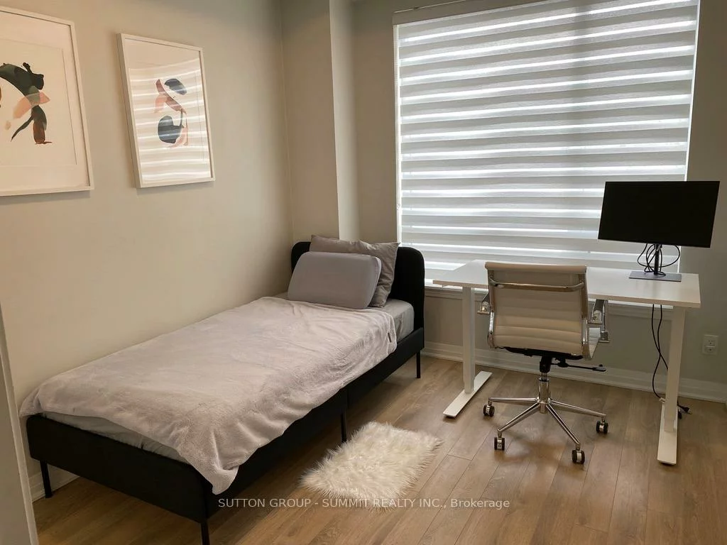 650, Atwater, Mineola, Mississauga
