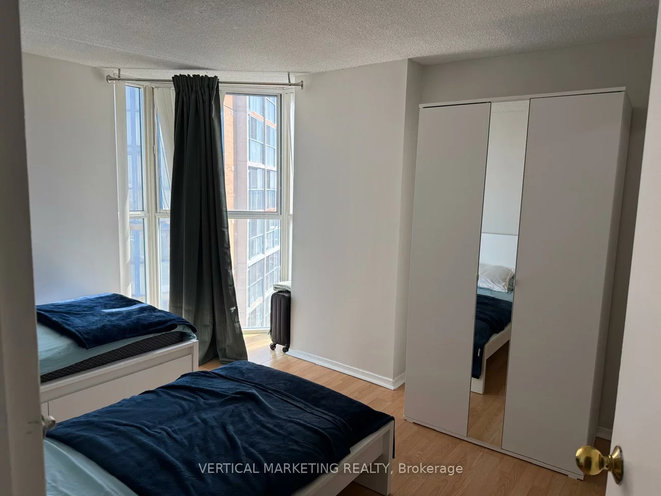 25, Trailwood, Hurontario, Mississauga