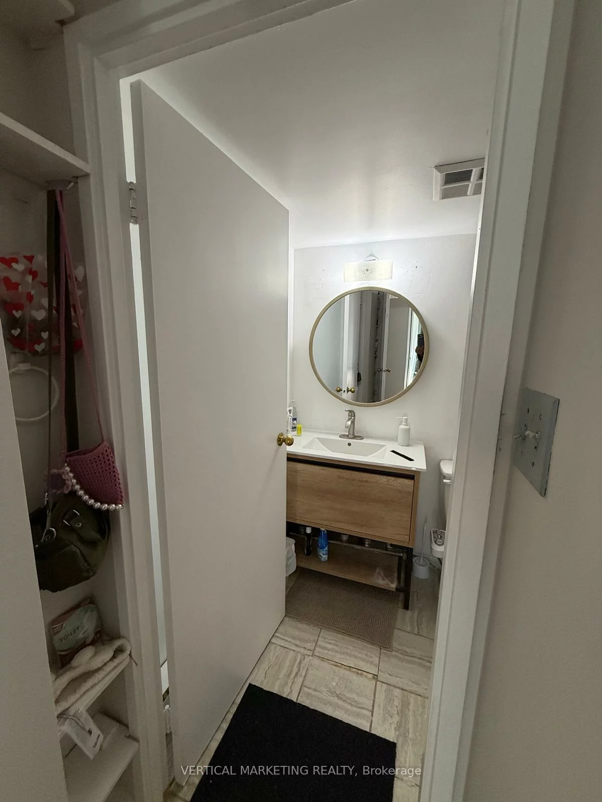 25, Trailwood, Hurontario, Mississauga