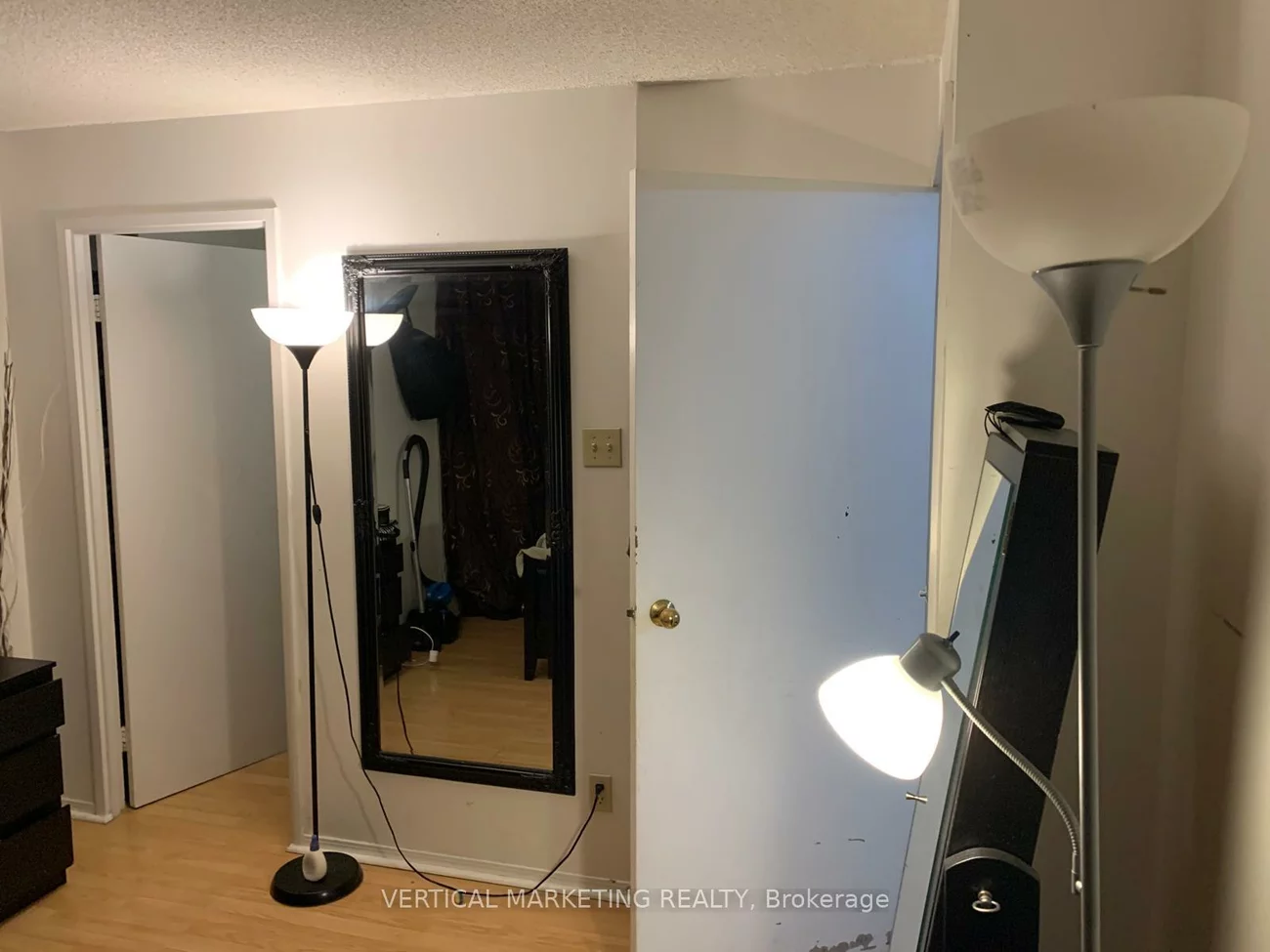 25, Trailwood, Hurontario, Mississauga