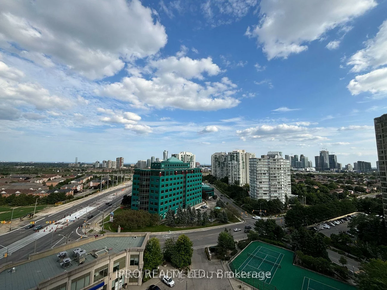 25, Kingsbridge Garden, Hurontario, Mississauga