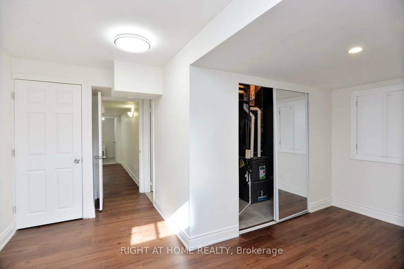 3150, Erin Centre, Churchill Meadows, Mississauga