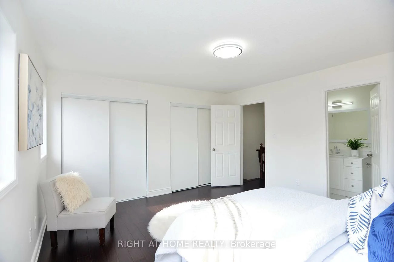 3150, Erin Centre, Churchill Meadows, Mississauga