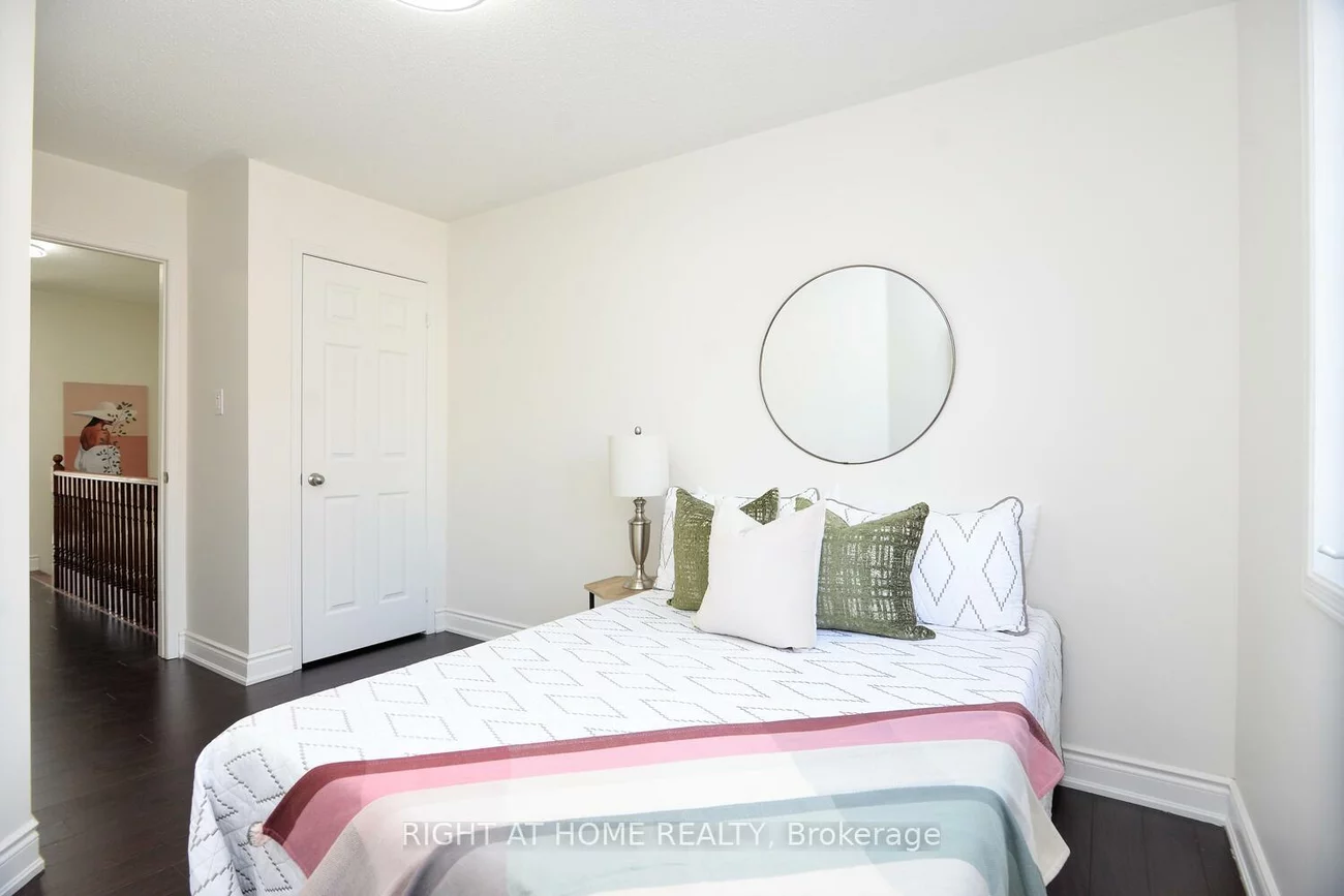 3150, Erin Centre, Churchill Meadows, Mississauga