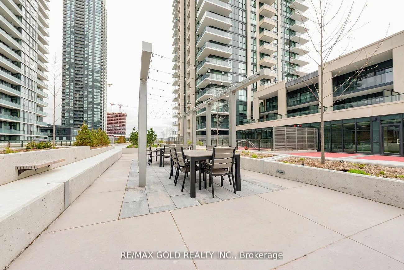 4055, Parkside Village, City Centre, Mississauga