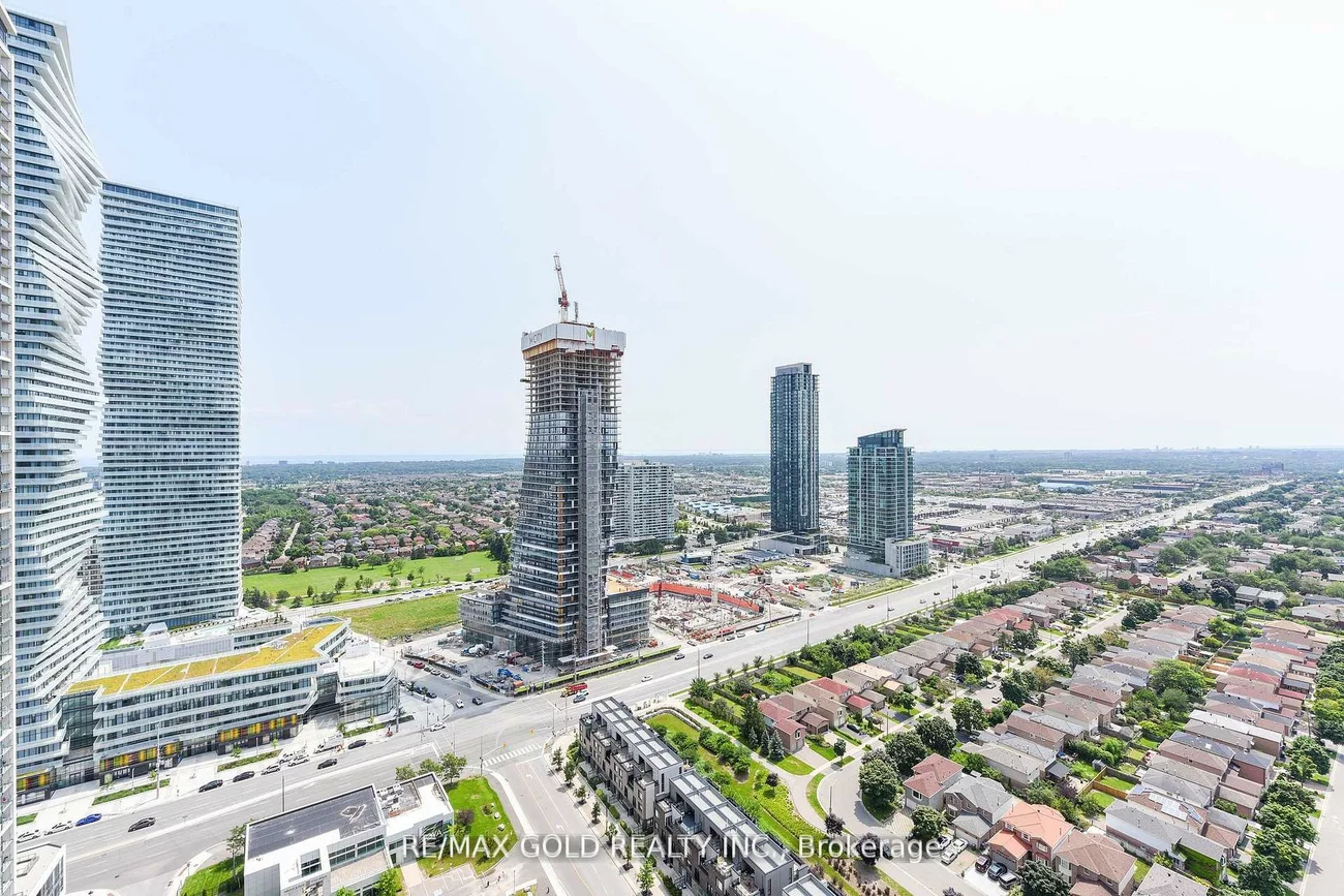 4055, Parkside Village, City Centre, Mississauga