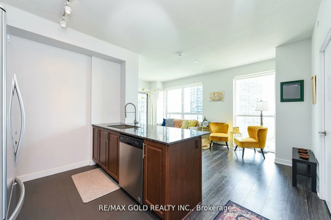 4055, Parkside Village, City Centre, Mississauga