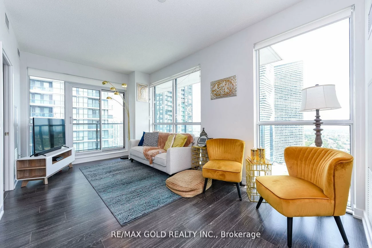 4055, Parkside Village, City Centre, Mississauga