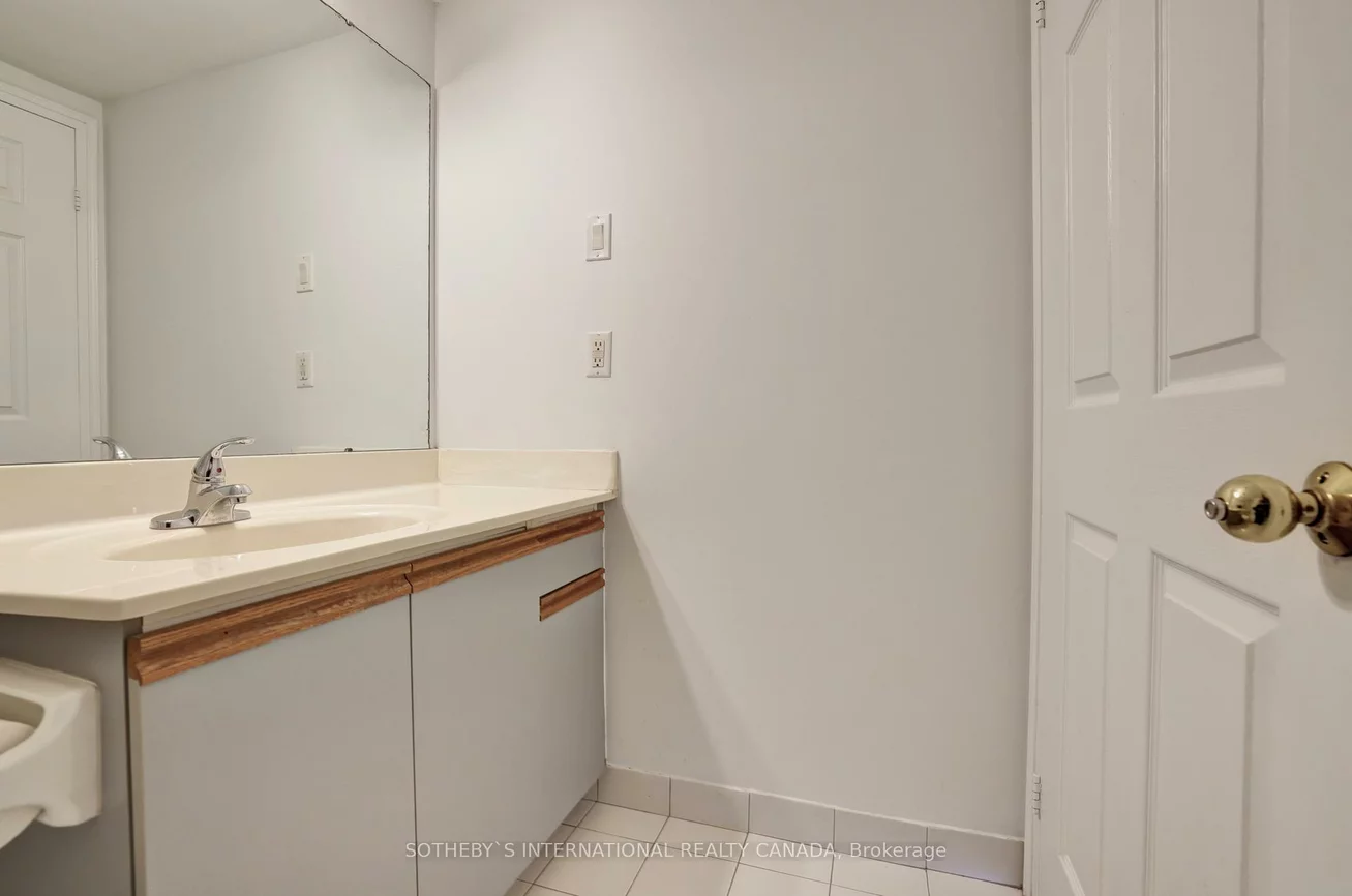 1001, Cedarglen, Erindale, Mississauga