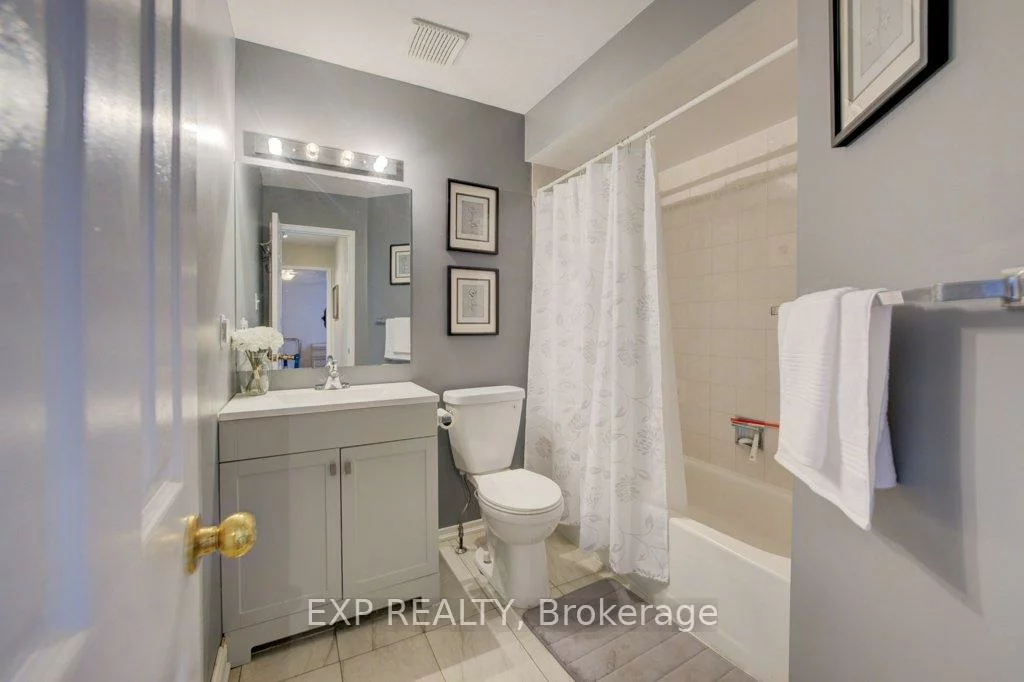 5865, Dalebrook, Central Erin Mills, Mississauga