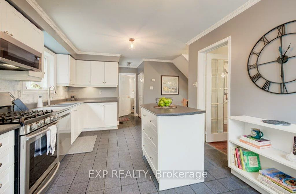 5865, Dalebrook, Central Erin Mills, Mississauga