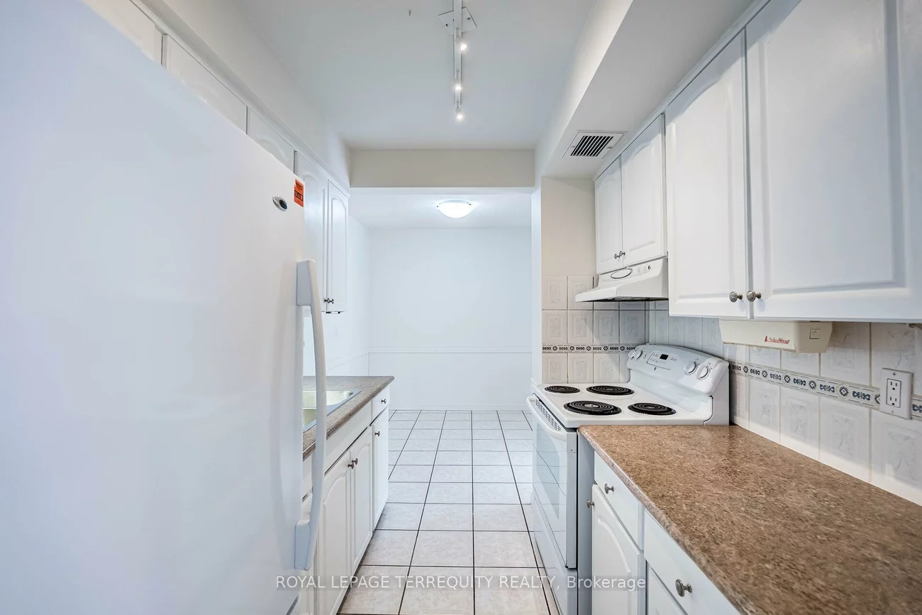 1333, Bloor, Applewood, Mississauga
