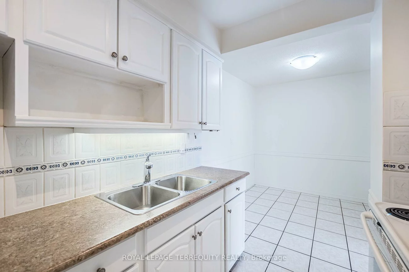 1333, Bloor, Applewood, Mississauga