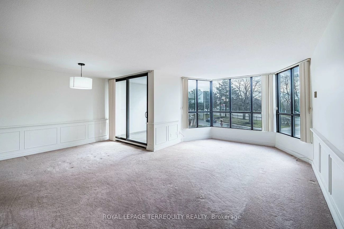 1333, Bloor, Applewood, Mississauga