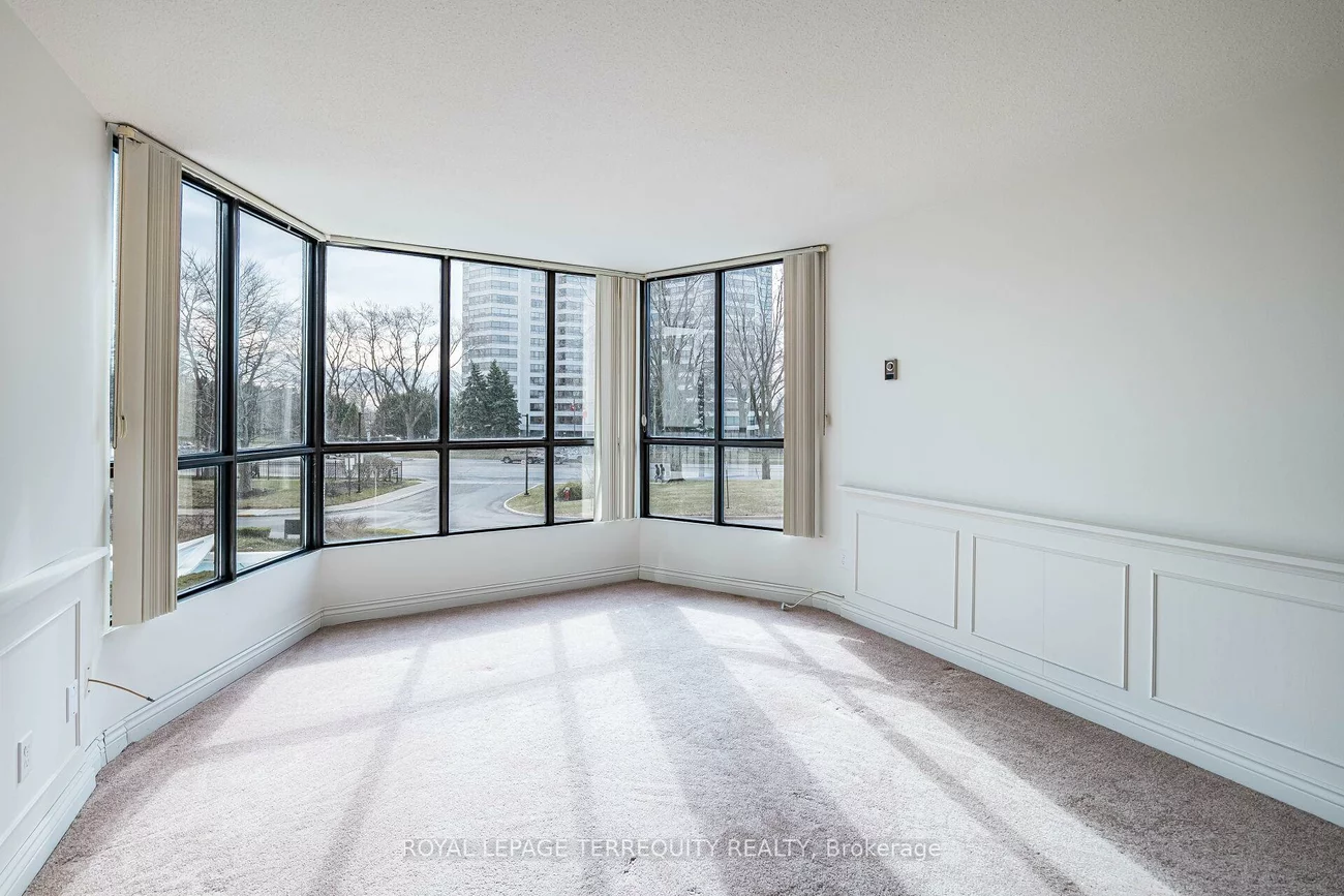 1333, Bloor, Applewood, Mississauga