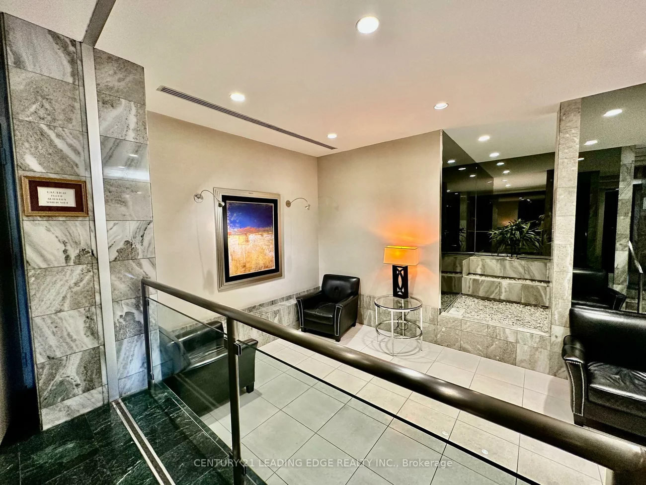 4460, TUCANA, Hurontario, Mississauga