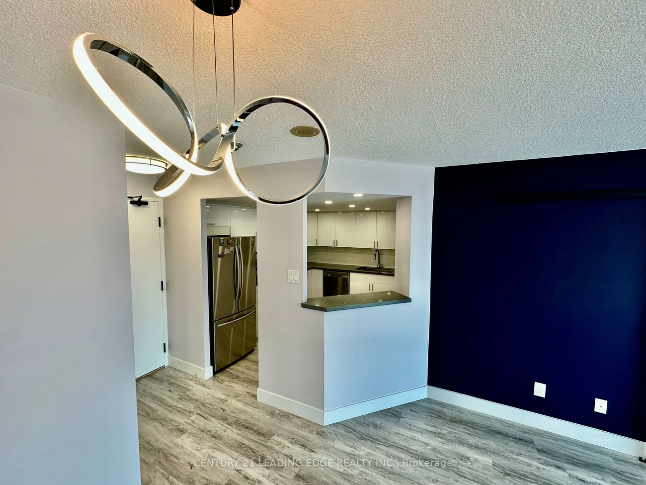 4460, TUCANA, Hurontario, Mississauga