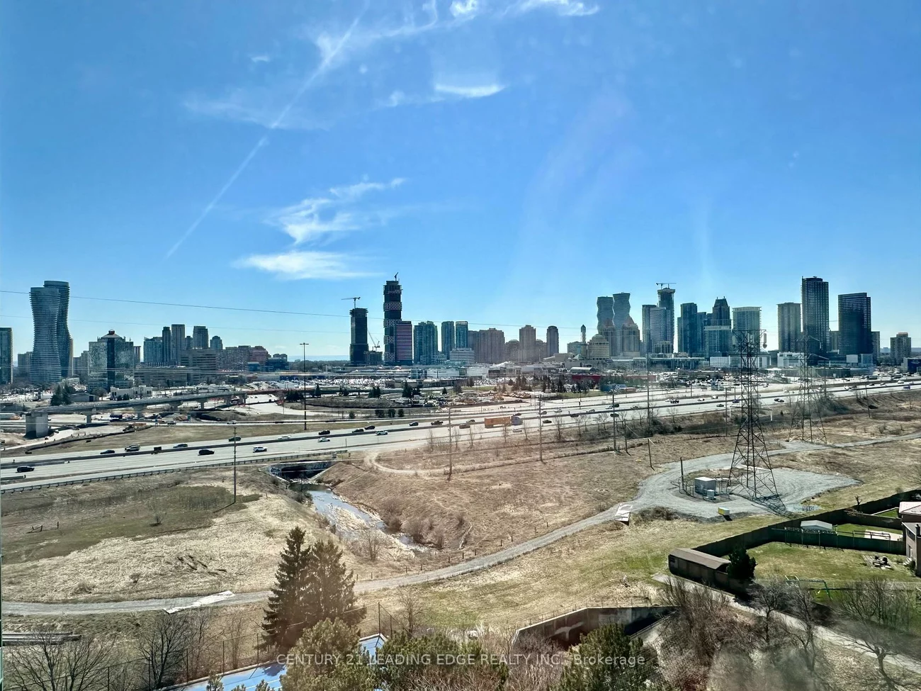 4460, TUCANA, Hurontario, Mississauga