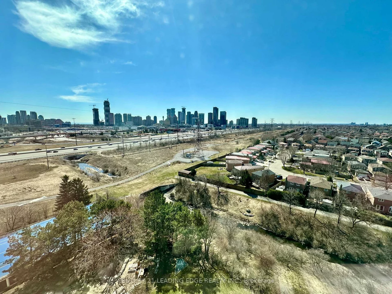 4460, TUCANA, Hurontario, Mississauga