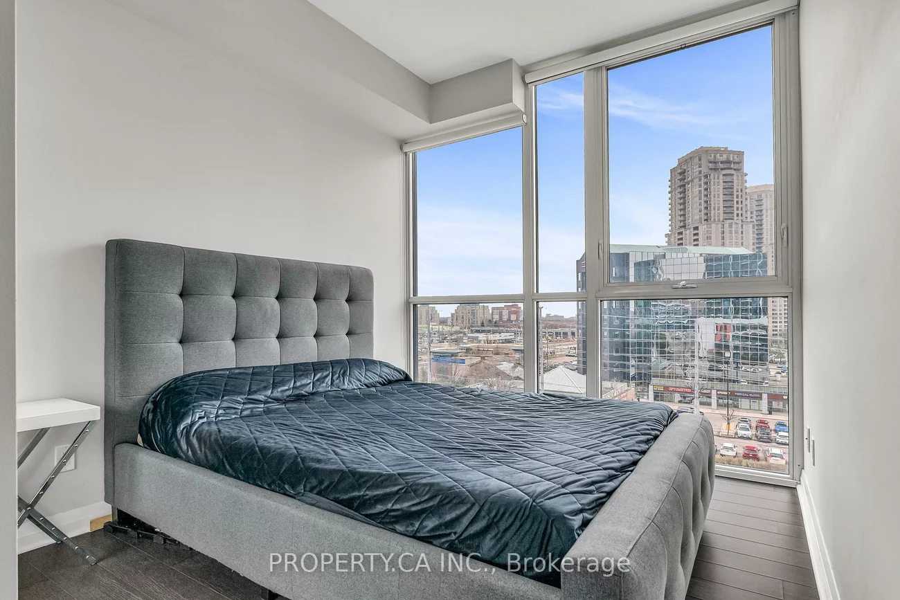 55, Eglinton, Hurontario, Mississauga