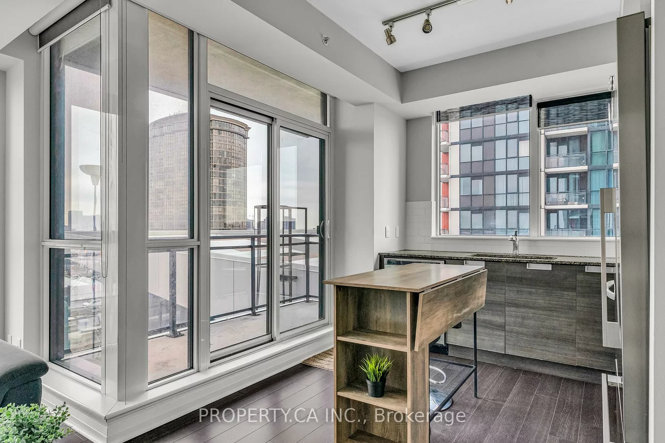55, Eglinton, Hurontario, Mississauga