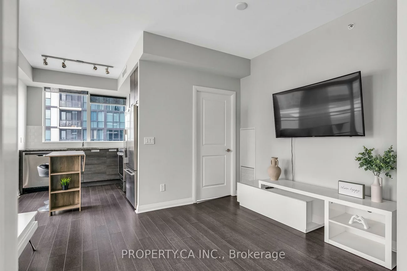 55, Eglinton, Hurontario, Mississauga
